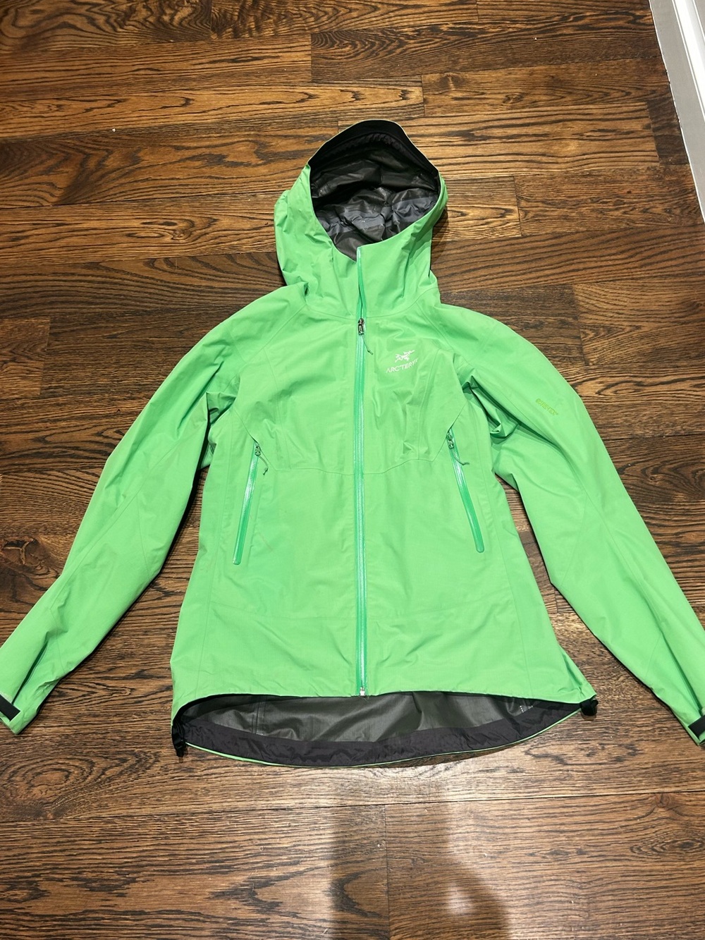 Arc'teryx Women's Bright Green Hooded Shell Jacket